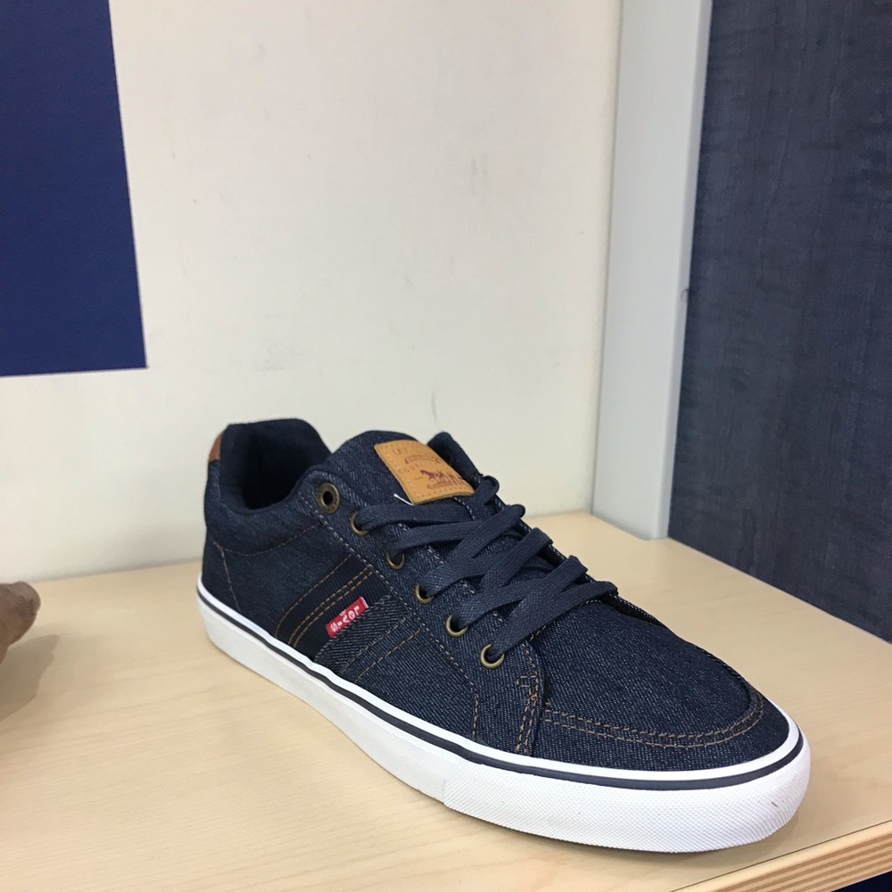 Levi’s shoes